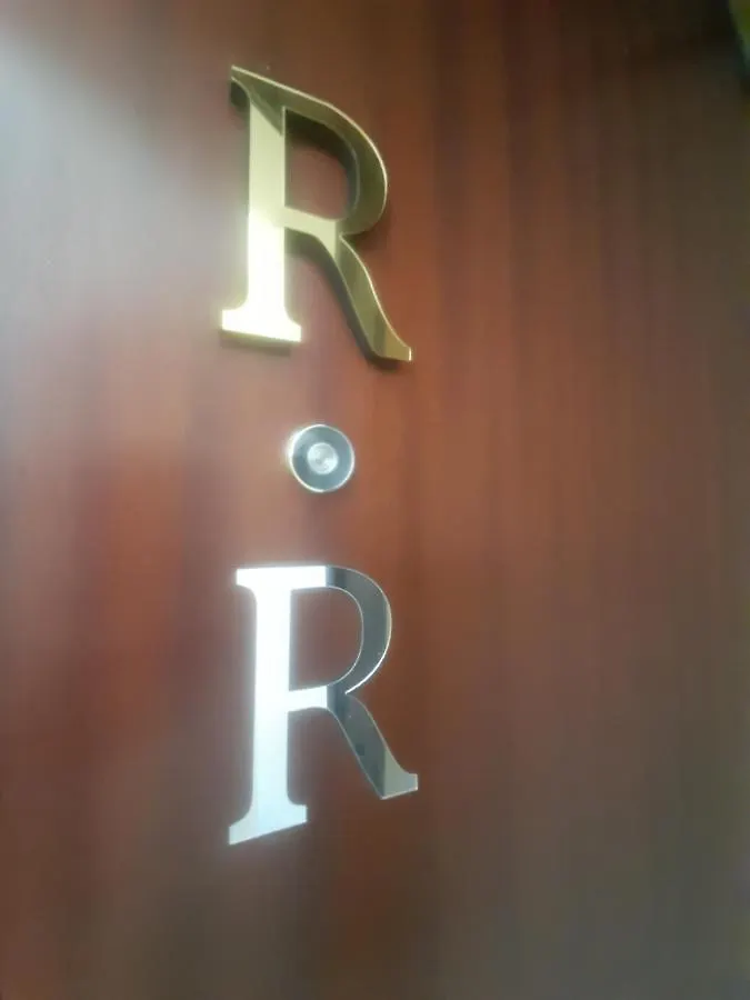 巴里Rr Nicholas Apartament+ Wifi公寓 公寓